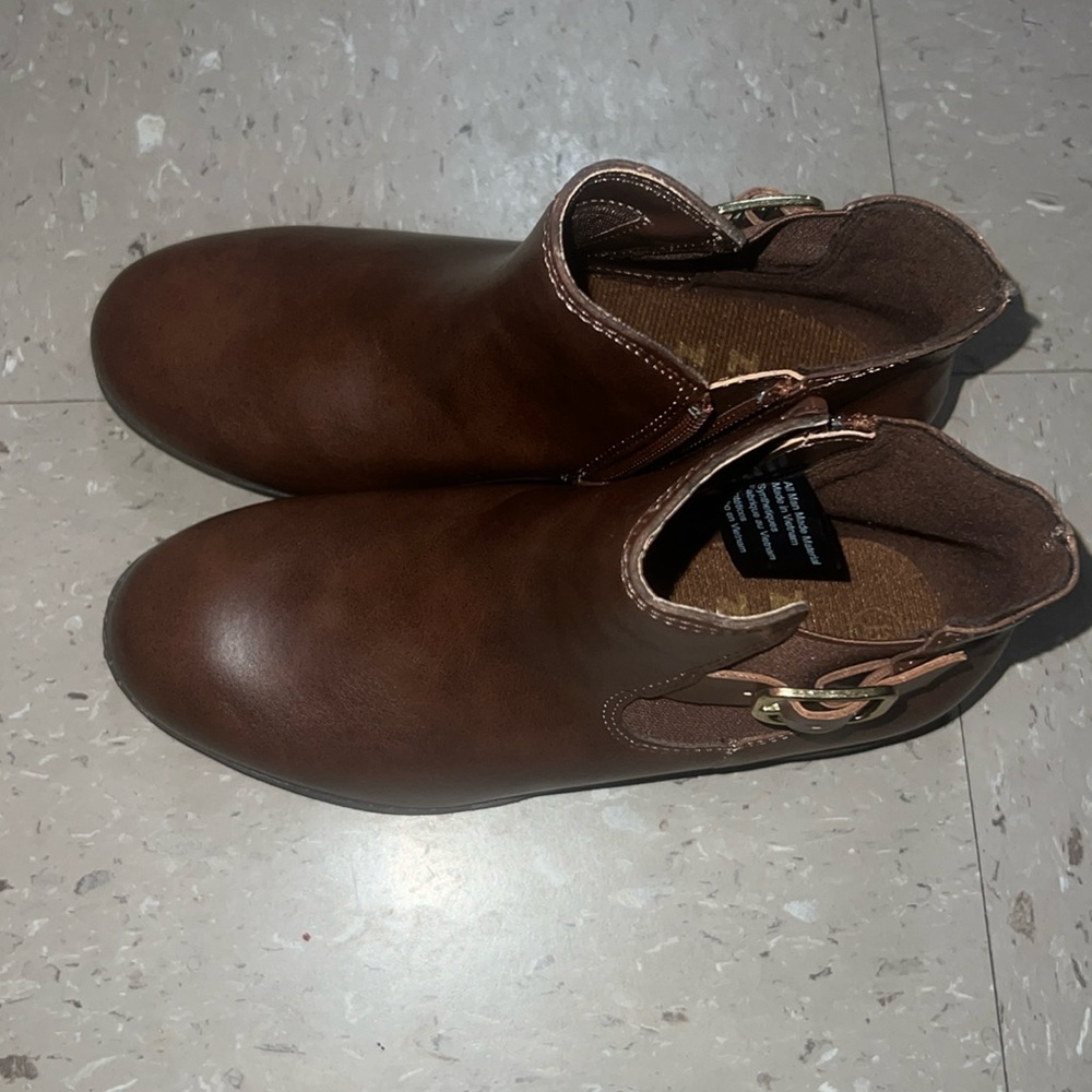 Zoe and Zac boots